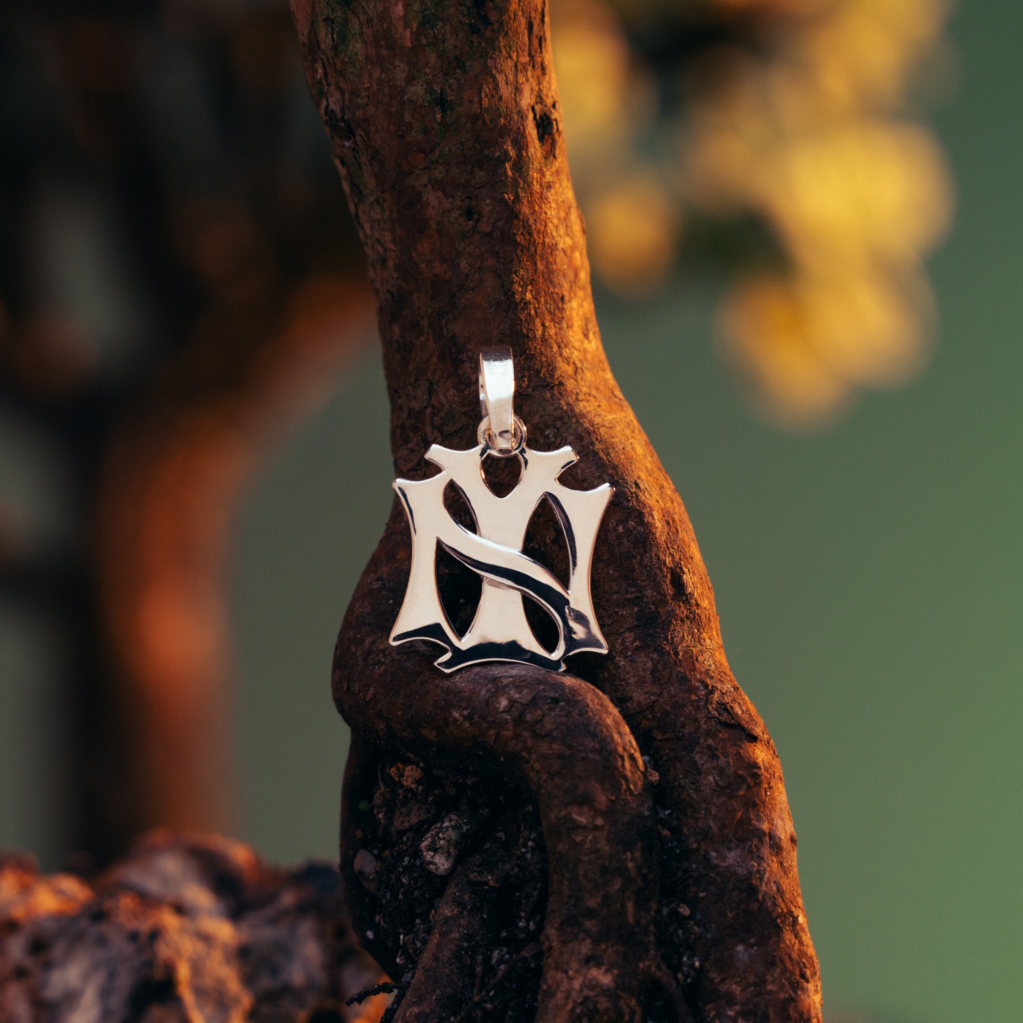 NY Pendant
